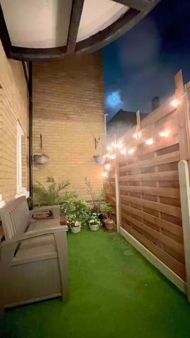 A Beautiful Stylish 2 Bedroom -city Of Apartamento *